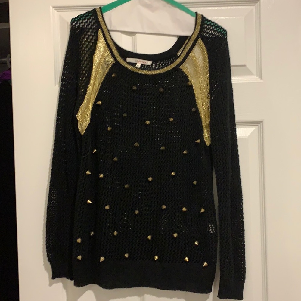 Spiky sweater!